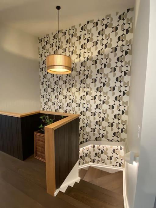 Вилла Luxury Escape In Cbd - Walking Distance To Town Тауранга Экстерьер фото